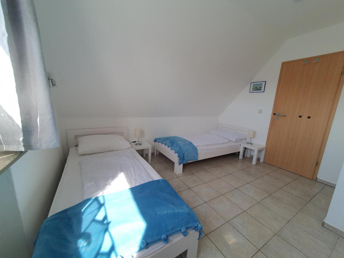 Ferienwohnung Luisa Im Haus Maarten Куксхафен Экстерьер фото
